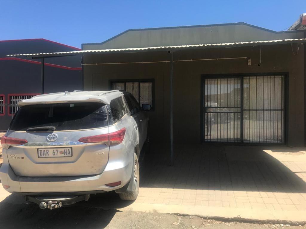 Urbanlife Keetmanshoop Accommodation Εξωτερικό φωτογραφία